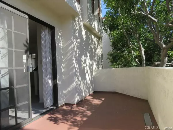 Torrance, CA 90503,2931 Plaza Del Amo #37