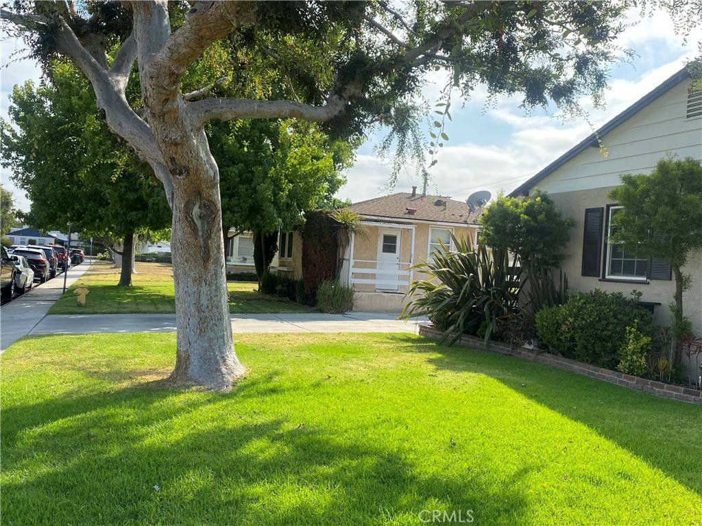Los Angeles, CA 90045,8318 Kittyhawk AVE