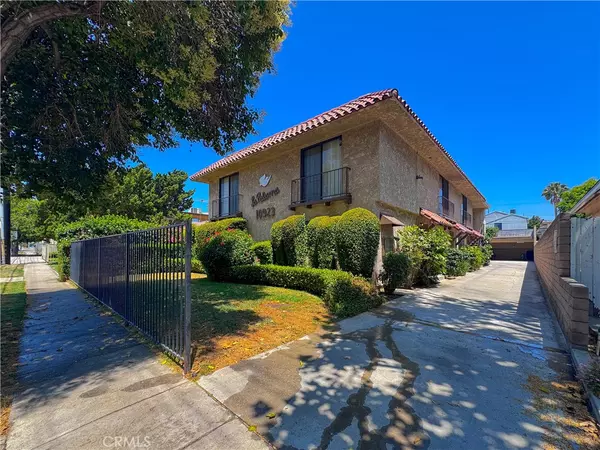 North Hollywood, CA 91602,10923 Moorpark ST