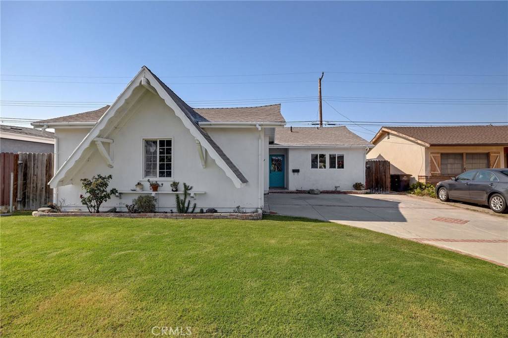 1139 W 213th ST, Torrance, CA 90502