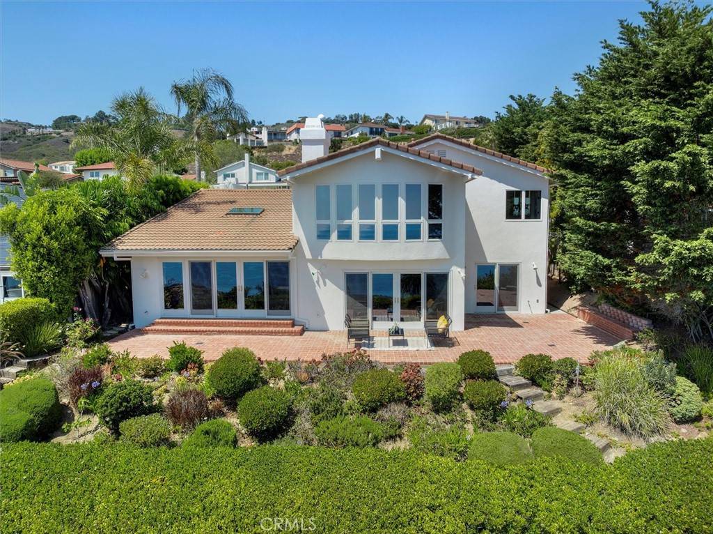 Rancho Palos Verdes, CA 90275,3550 Coolheights DR