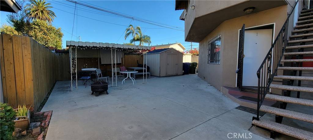 Los Angeles, CA 90016,2538 Thurman AVE #1