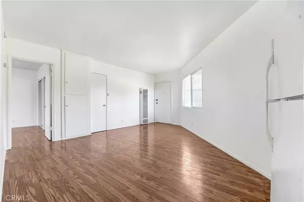 Los Angeles, CA 90016,2538 Thurman AVE #1
