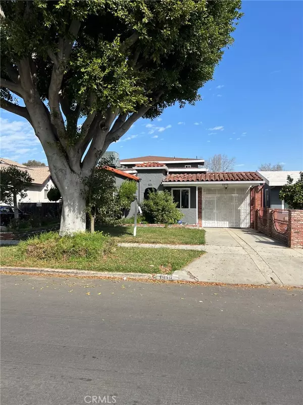 1919 W 82nd ST, Los Angeles, CA 90047