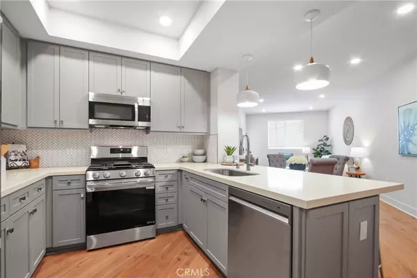 927 Deep Valley DR #122, Rolling Hills Estates, CA 90274