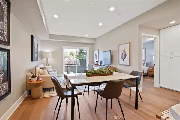 Rolling Hills Estates, CA 90274,927 Deep Valley DR #125