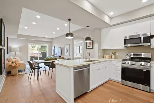 927 Deep Valley DR #125, Rolling Hills Estates, CA 90274