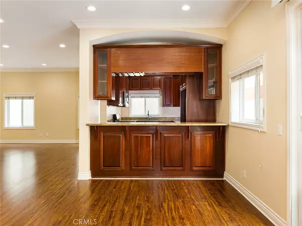 Hawthorne, CA 90250,14026 Lemoli AVE #C