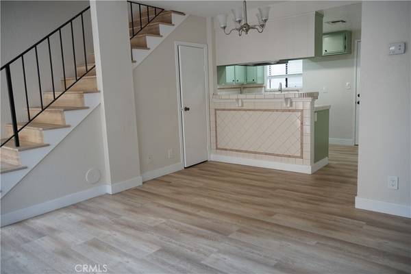 San Pedro, CA 90731,551 W Macarthur AVE #B