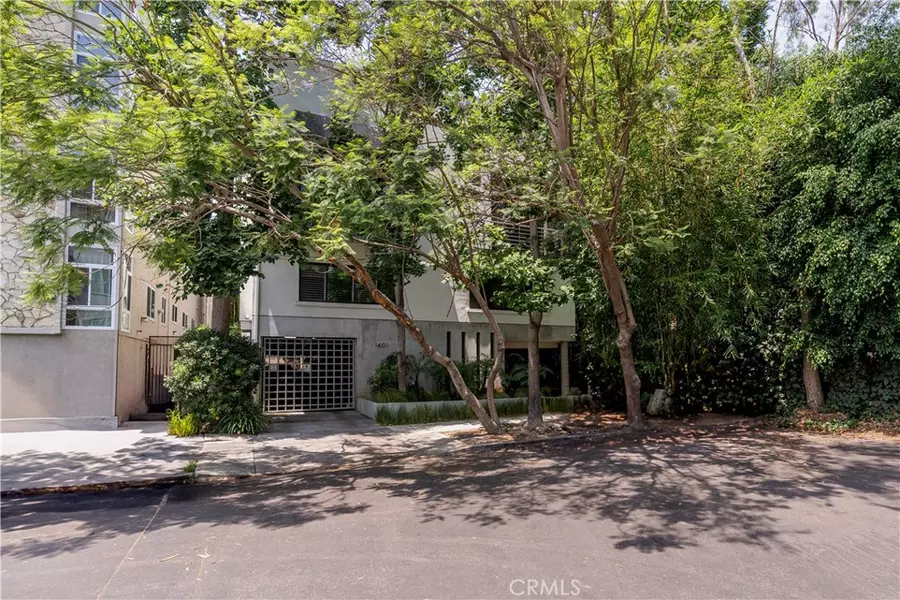 1401 Camden AVE #2, Los Angeles, CA 90025