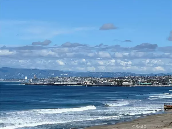 Redondo Beach, CA 90277,575 Esplanade #305