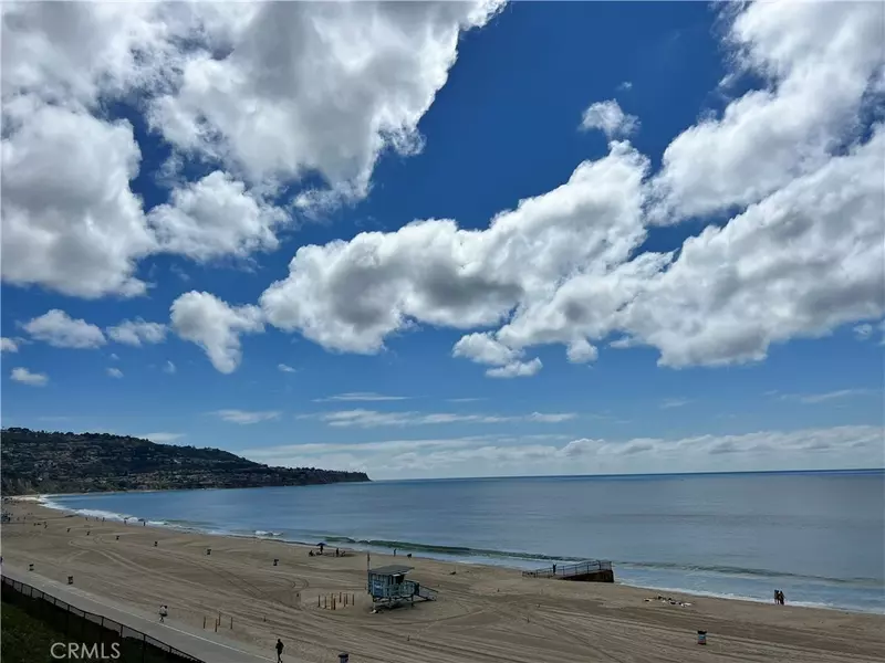 575 Esplanade #305, Redondo Beach, CA 90277