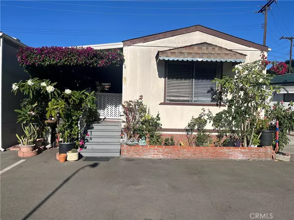 8600 Contreras ST #27, Paramount, CA 90723