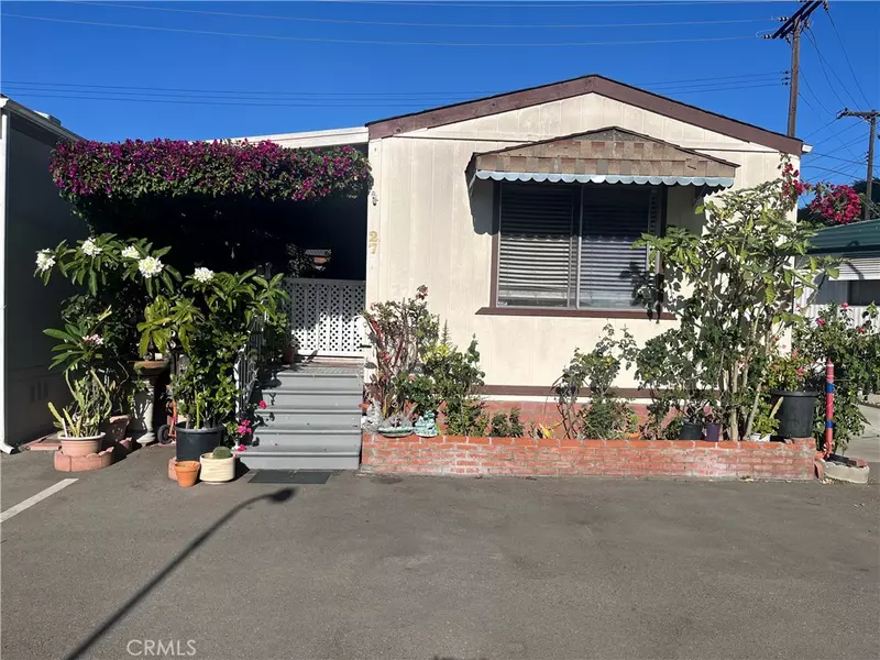 8600 Contreras ST #27, Paramount, CA 90723