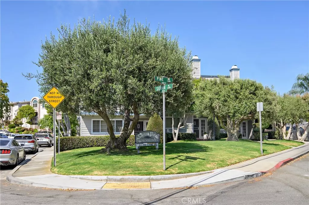 El Segundo, CA 90245,617 E Pine AVE