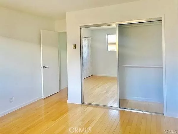 Santa Monica, CA 90403,1033 3rd ST #210