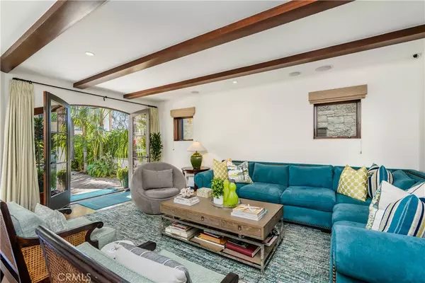 321 9th ST, Manhattan Beach, CA 90266