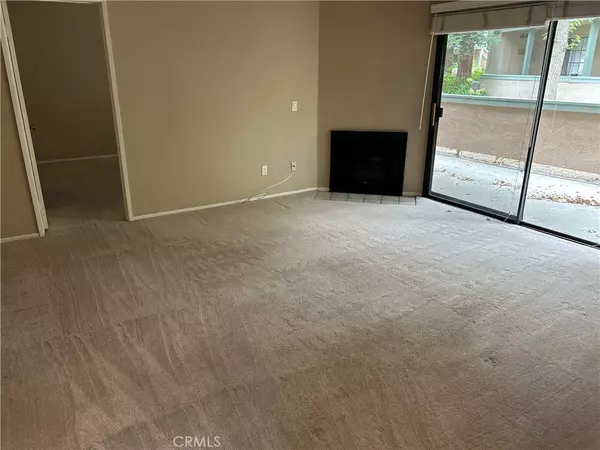 3595 W Greentree CIR #B, Anaheim, CA 92804