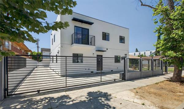 Van Nuys, CA 91411,14734 Gilmore ST #B