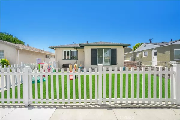 Lawndale, CA 90260,4220 W 165th ST