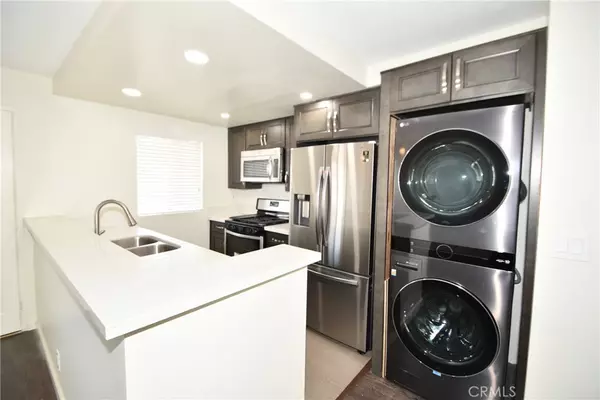 Los Angeles, CA 90066,11852 Washington PL #6