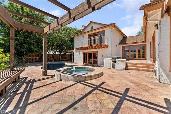 Rancho Palos Verdes, CA 90275,5832 Scotwood DR