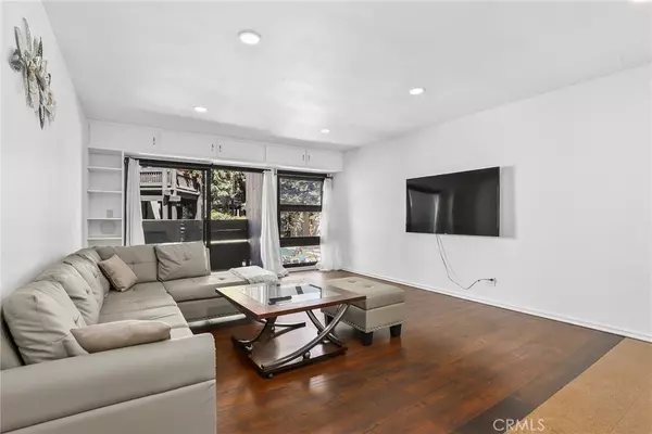 Playa Del Rey, CA 90293,7740 Redlands ST #M2076