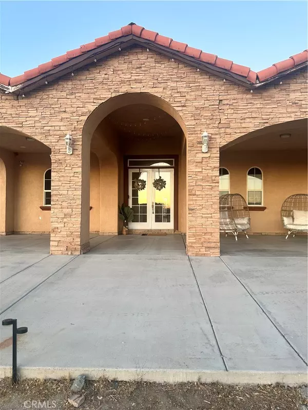 Pinon Hills, CA 92372,11073 Redwood RD