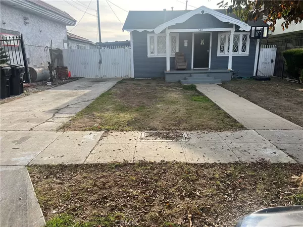 Inglewood, CA 90302,542 Short ST
