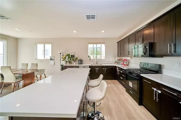 Harbor City, CA 90710,1202 Clipper LN