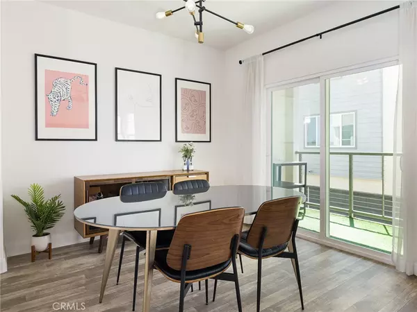 El Segundo, CA 90245,574 E Imperial AVE