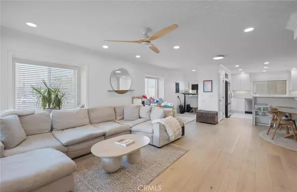 1208 Tennyson ST #8, Manhattan Beach, CA 90266