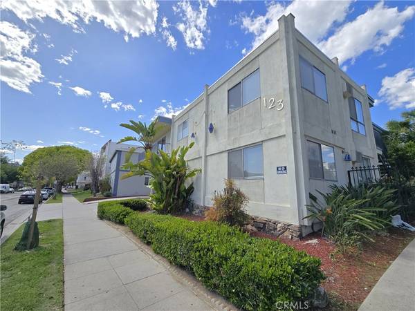 123 W Lomita AVE #12, Glendale, CA 91204