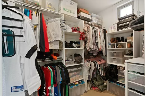 Hermosa Beach, CA 90254,619 10th ST