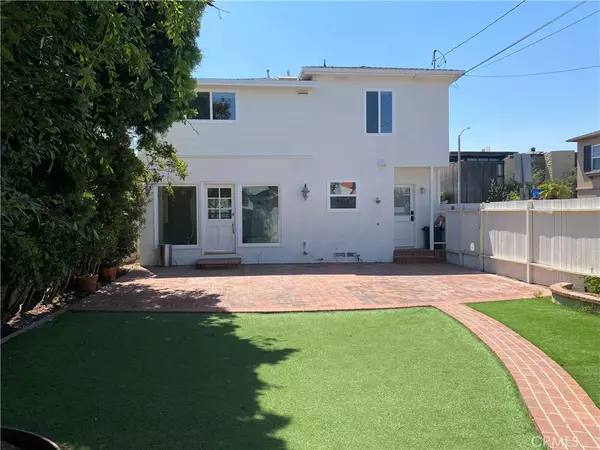 Manhattan Beach, CA 90266,2920 Alma AVE