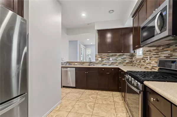 Hawthorne, CA 90250,13123 Park PL #101