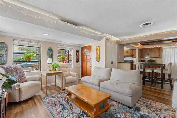 Redondo Beach, CA 90278,2121 Marshallfield LN