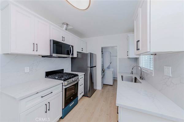 Lomita, CA 90717,2335 Pacific Coast Hwy #2
