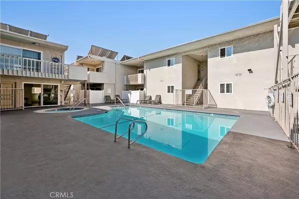 Torrance, CA 90503,3710 Garnet ST #214