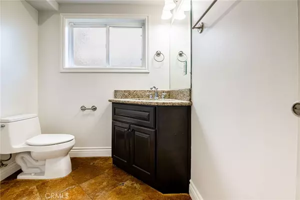 Redondo Beach, CA 90277,412 Avenue F #A