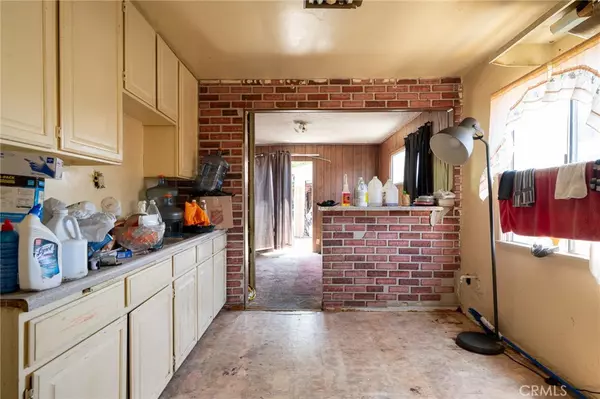 Lawndale, CA 90260,14806 Firmona AVE