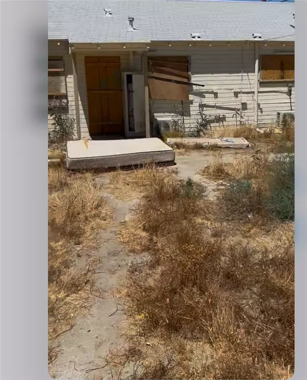 234 S Carmalita ST, Hemet, CA 92543