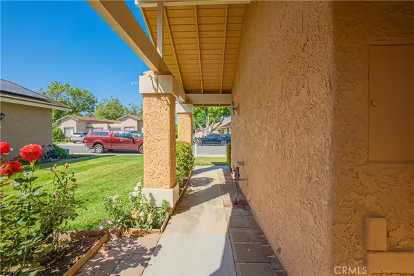 Camarillo, CA 93012,17306 Village 17