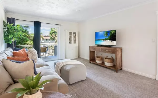 Torrance, CA 90503,3030 Merrill DR #24
