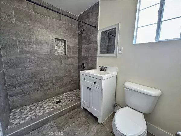 Hawthorne, CA 90250,4790 W 131st ST