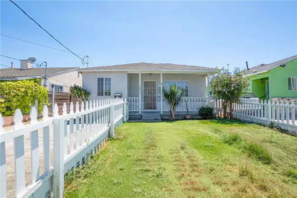 1654 W 216th ST, Torrance, CA 90501