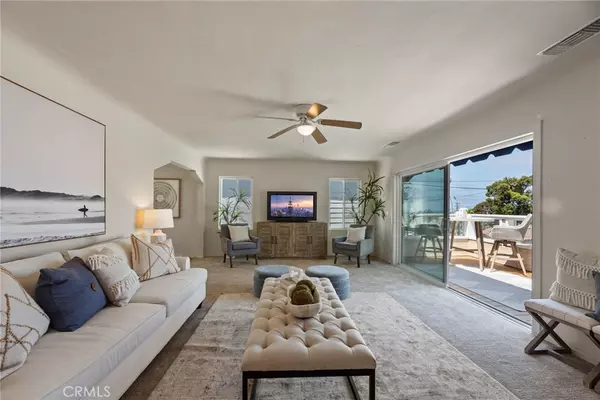 Hermosa Beach, CA 90254,902 10th ST