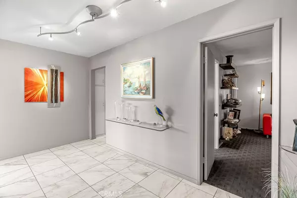 San Pedro, CA 90731,711 W 33rd ST #6