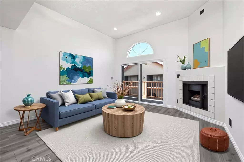 Long Beach, CA 90802,445 W 6th Street #409