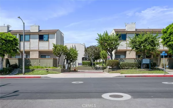 2005 W Culver AVE #11, Orange, CA 92868